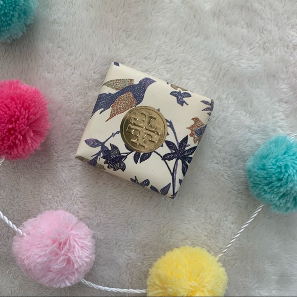 tory burch soap